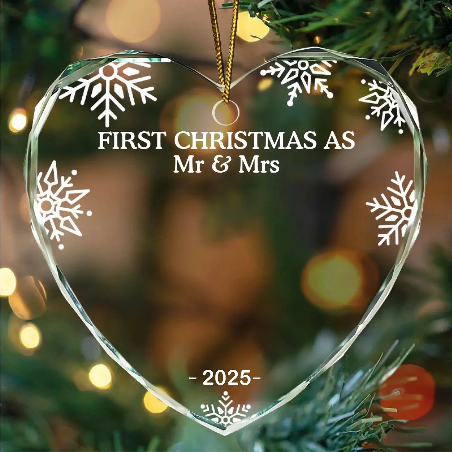 First Christmas as Married Couple – Personalized Heart-Shaped Glass Ornament – Custom Christmas Gift for Husband, Wife, or Couples Ezcustomize