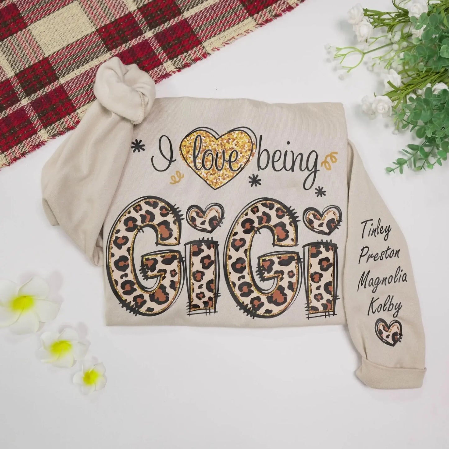 I Love Being GiGi Leopard Sweatshirt – Custom Sleeve Printed Gift for Grandma, Nana, or Gigi Ezcustomize
