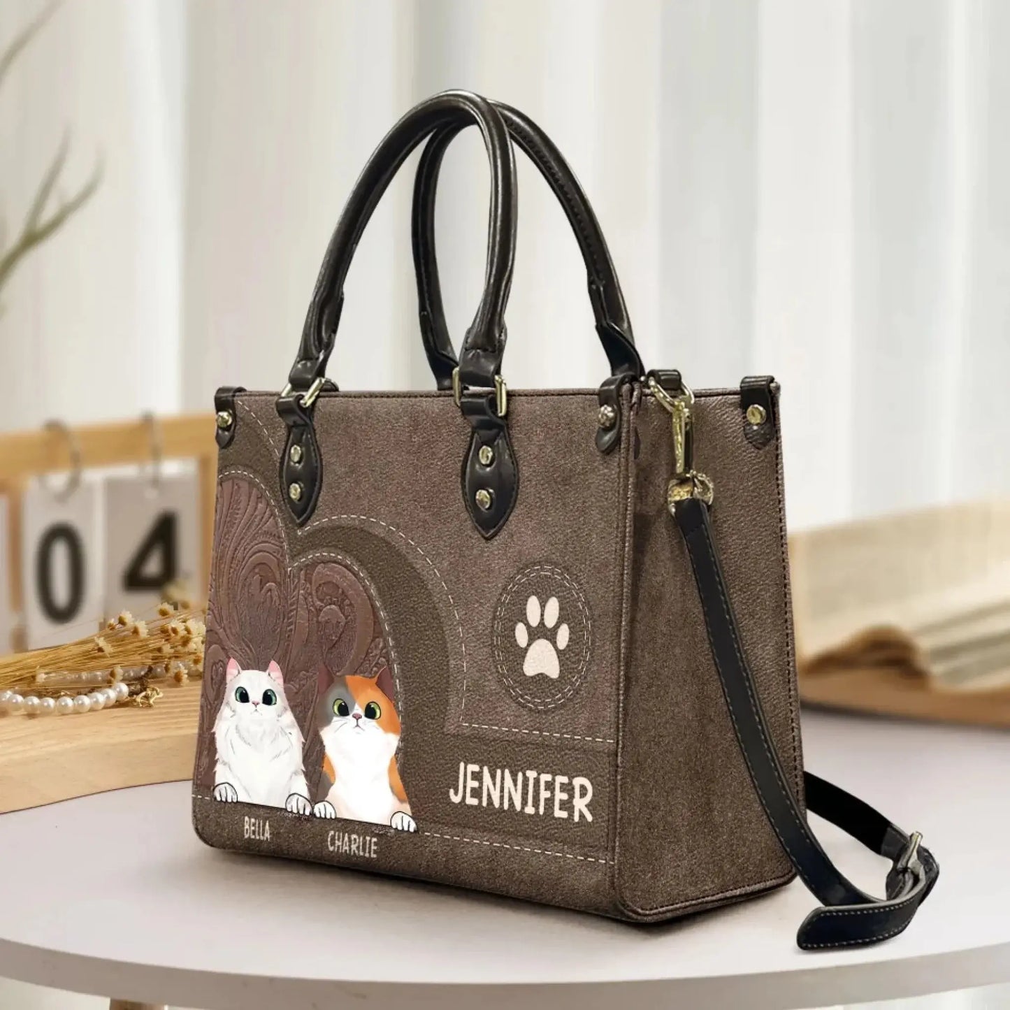 Personalized Cat Leather Handbag – Custom Gift for Cat Lovers, Cat Mom & Cat Dad Ezcustomize