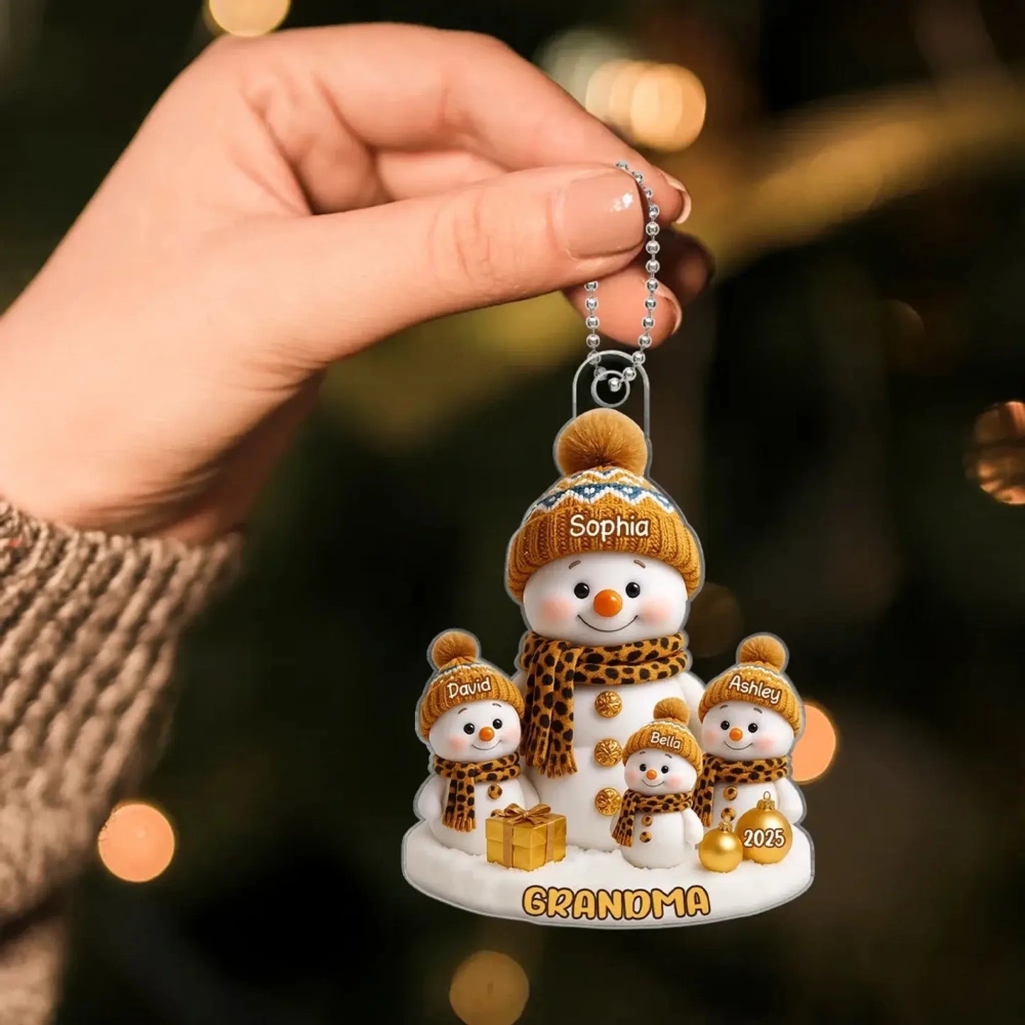 Personalized Grandma Snowman Ornament – Custom Acrylic Christmas Gift with Grandkid’s Name and Year, Cute Holiday Keepsake for Nana or Abuela Ezcustomize
