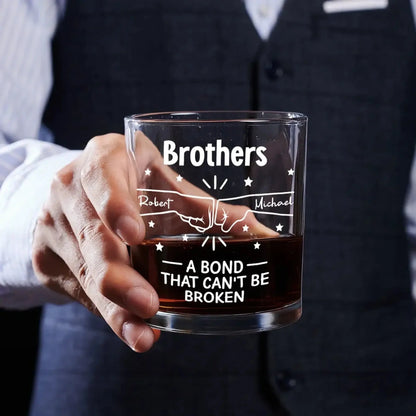 A Bond Between Brothers – Personalized Custom Whiskey Glass Tumbler – Meaningful Birthday, Christmas & Brotherhood Gift for Brother  Ezcustomize