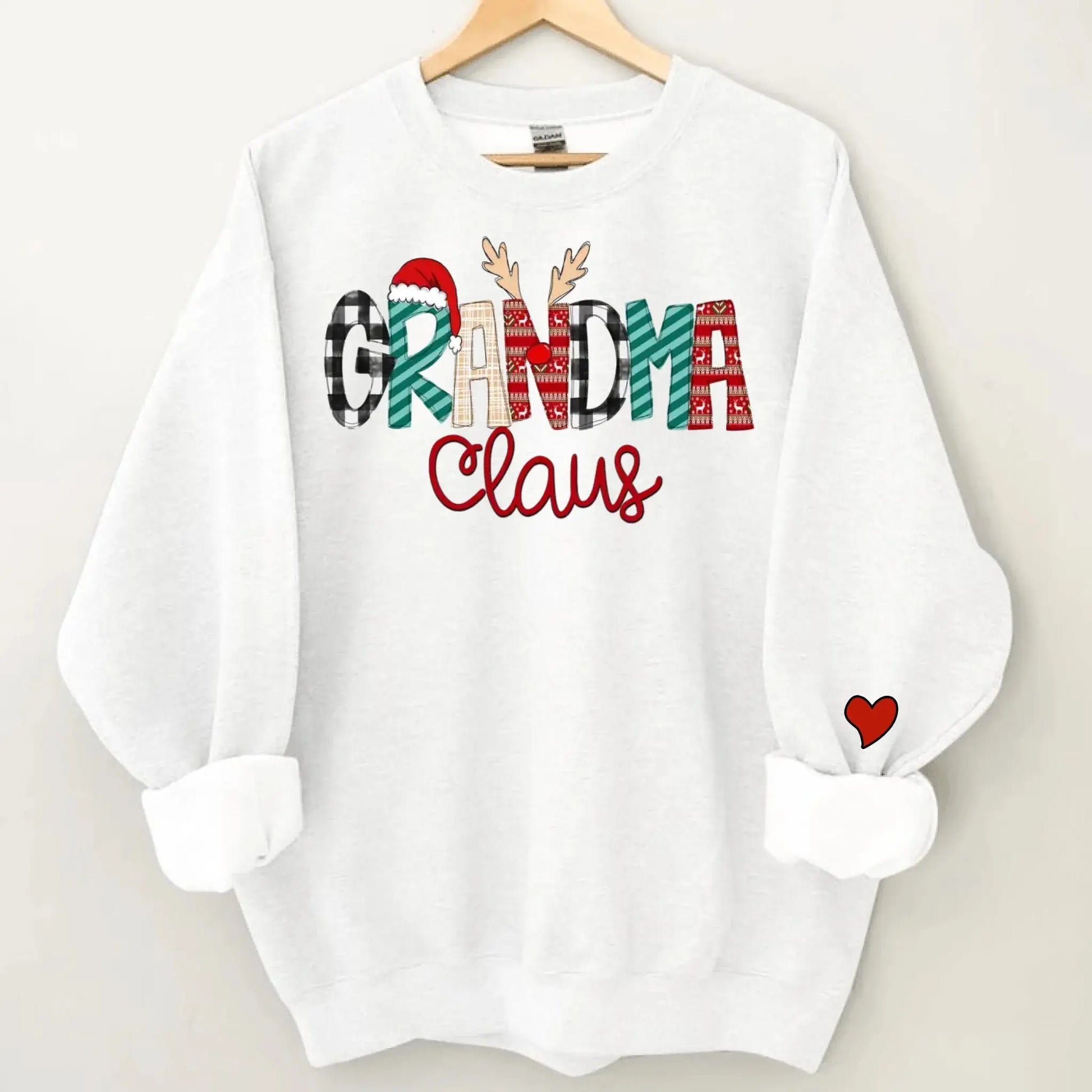Custom Christmas Gigi Claus Sweatshirt, 2025 Christmas Nana Sweatshirt, Custom Grandma Claus Christmas Sweatshirt  Ezcustomize