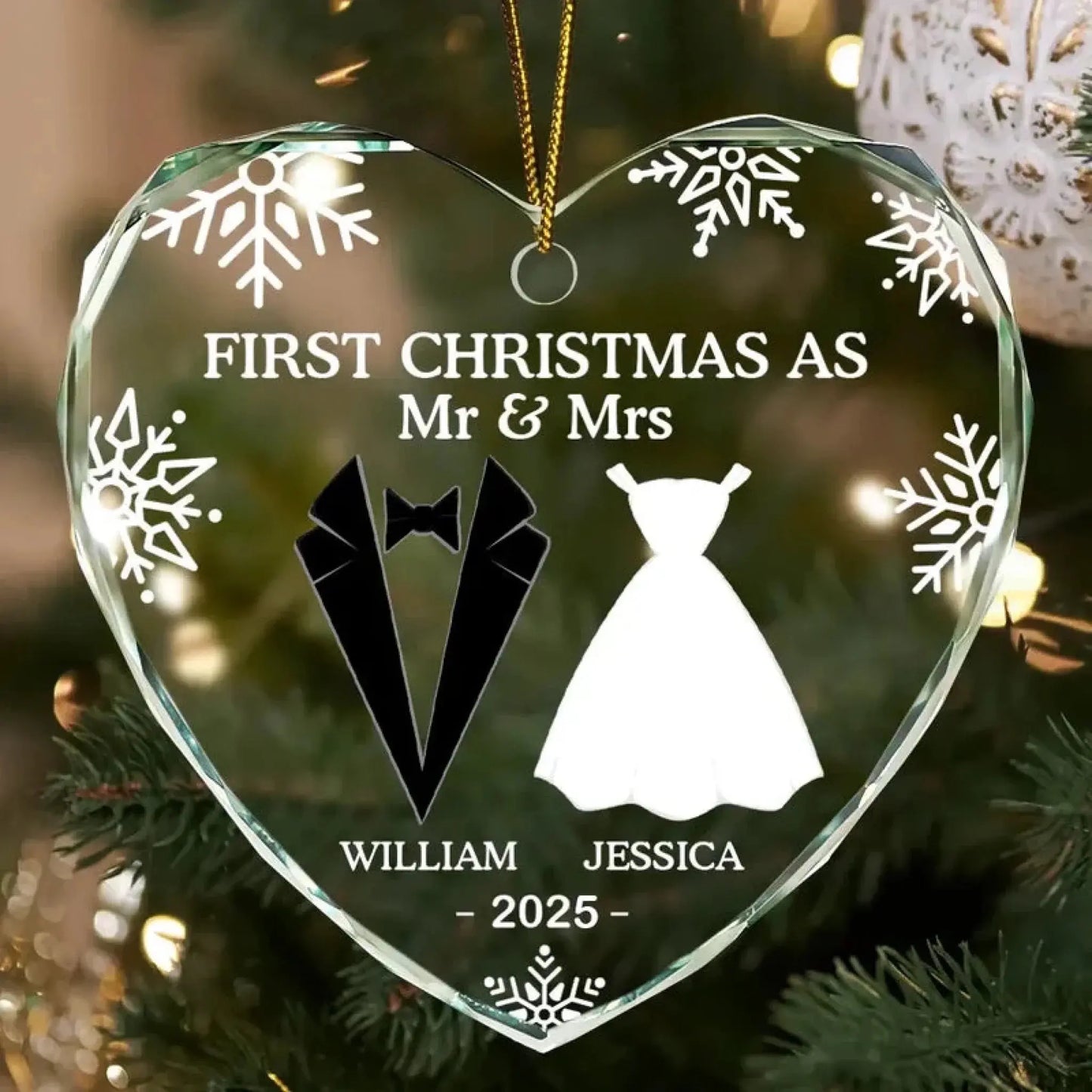 First Christmas as Married Couple – Personalized Heart-Shaped Glass Ornament – Custom Christmas Gift for Husband, Wife, or Couples  Ezcustomize
