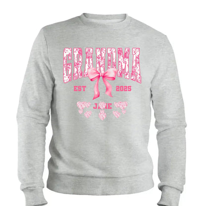 Floral Grandma Shirt with Bow – Personalized Name & Year T-Shirt Gift for Nana, Gigi, Mimi, Grandma  Ezcustomize