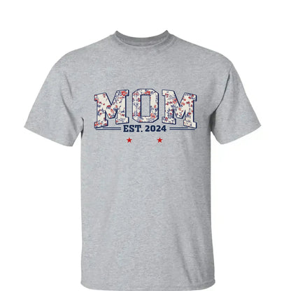 Grandma Est. Shirt – Personalized Floral Patriotic T-Shirt with Grandkids’ Names, 4th of July Gift for Nana, Mimi, Mom, Grandma  Ezcustomize