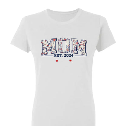 Grandma Est. Shirt – Personalized Floral Patriotic T-Shirt with Grandkids’ Names, 4th of July Gift for Nana, Mimi, Mom, Grandma  Ezcustomize