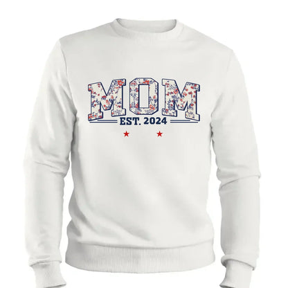 Grandma Est. Shirt – Personalized Floral Patriotic T-Shirt with Grandkids’ Names, 4th of July Gift for Nana, Mimi, Mom, Grandma  Ezcustomize