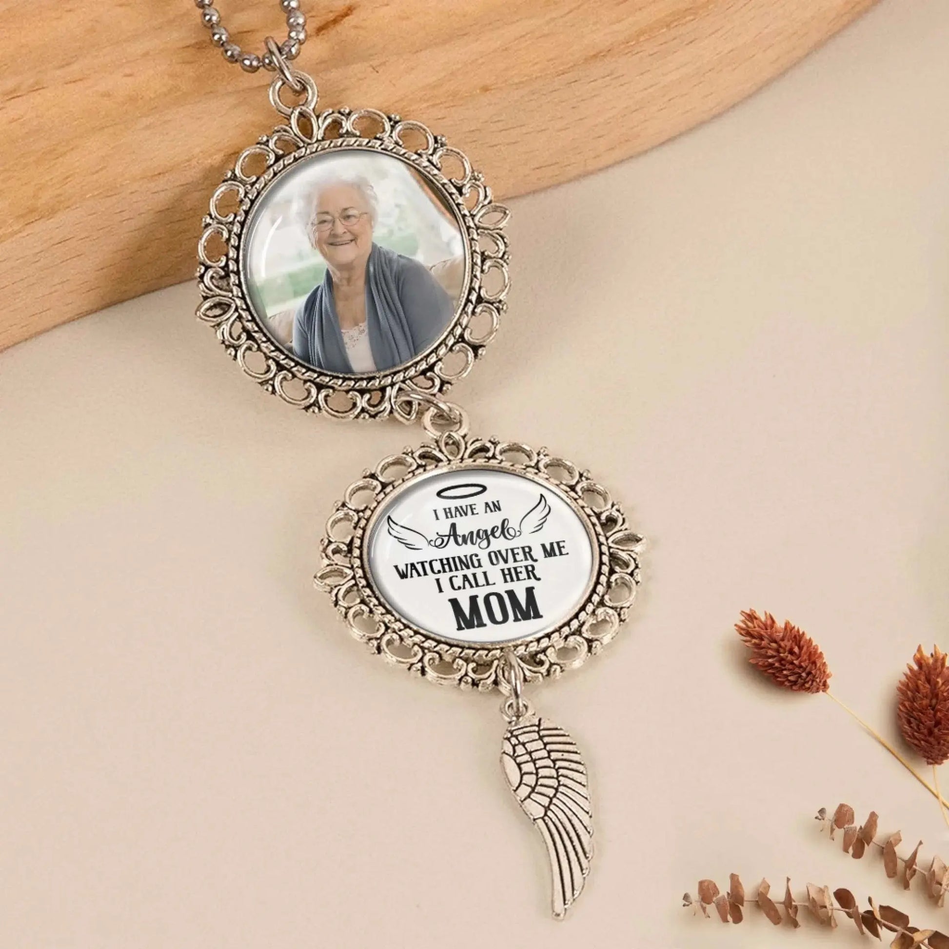 I-Have-An-Angel-Watching-Over-Me-Personalized-Car-Photo-Ornament_4_3ac4e8a8-c7e6-4966-85ba-4608ecffe39f