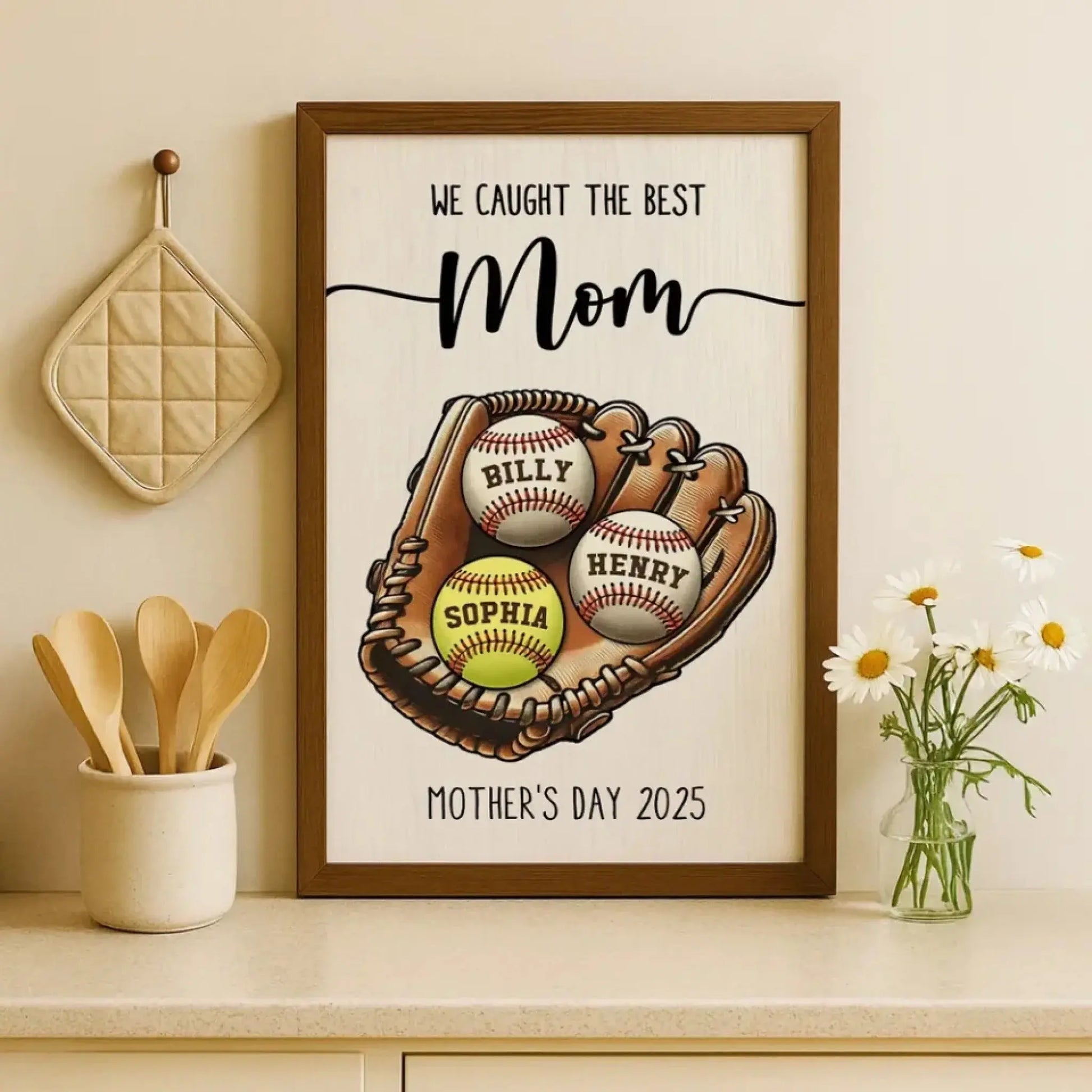 We Caught the Best Mom Art – Personalized Baseball/Softball Poster/Canvas – Custom Mother’s Day Gift from Kids or Husband  Ezcustomize