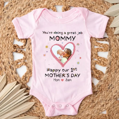 You’re Doing a Great Job Mommy – Personalized Baby Onesie – Baby Shower or First Mother’s Day Gift for New Moms  Ezcustomize